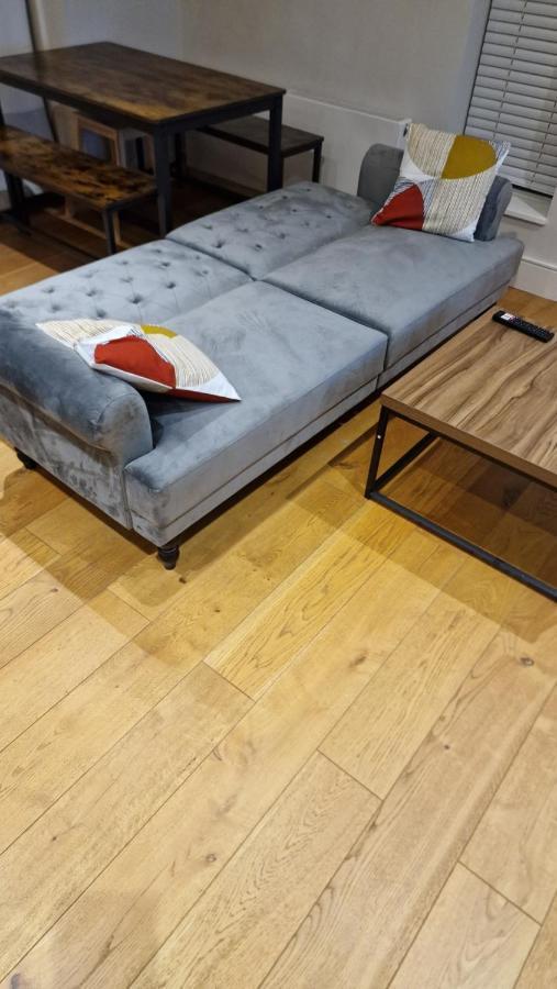 London City Apartment Ealing Εξωτερικό φωτογραφία