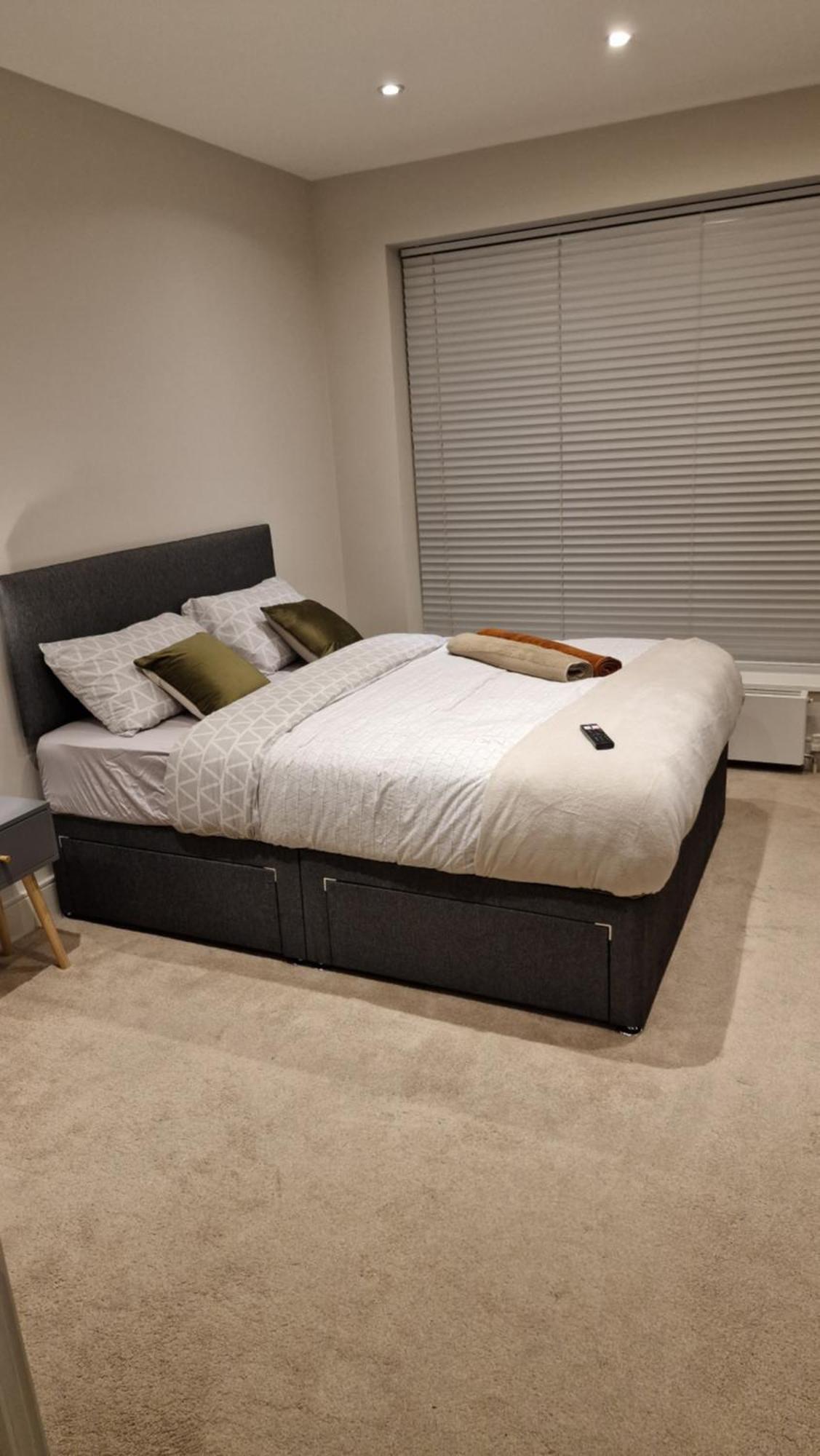 London City Apartment Ealing Εξωτερικό φωτογραφία